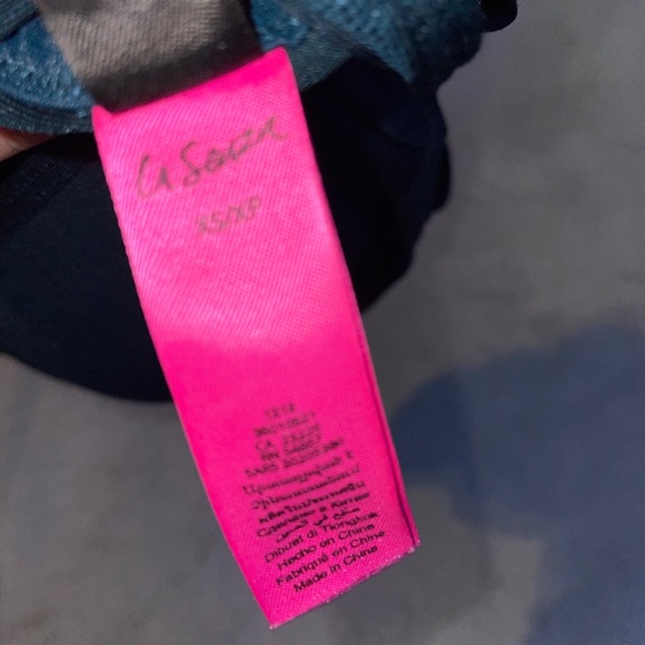 Lasenza sports bra - Picture 4 of 4